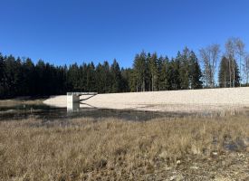 Wasserseite Dammbauwerk